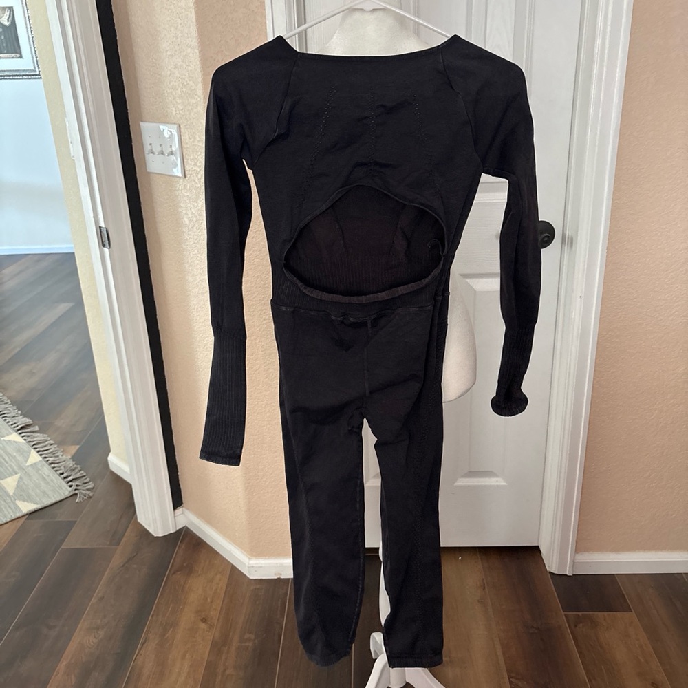 Seamless Black Women's Jumpsuit - Long Sleeve - Picture 2 of 3